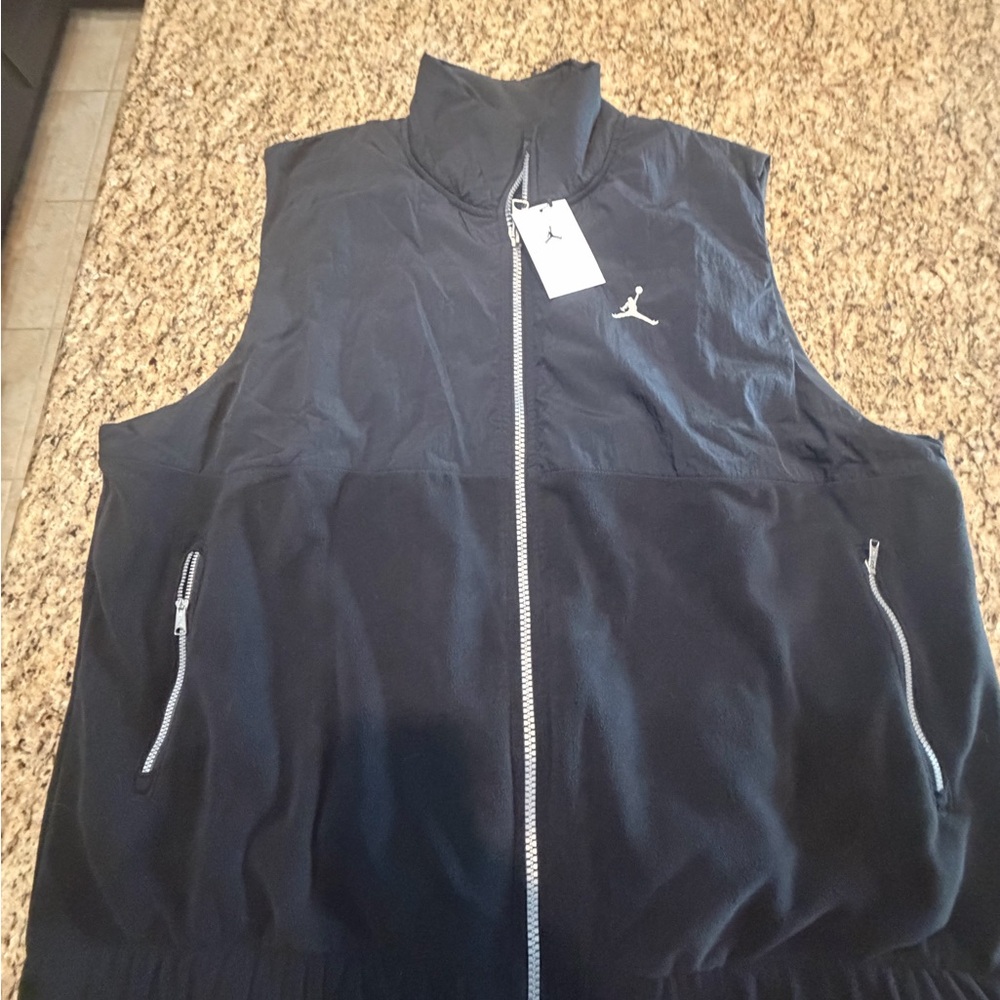 Jordan Black Zip-Front Sleeveless Vest
